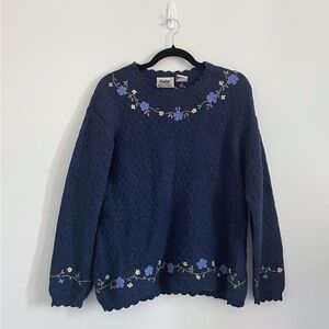 Vintage Northern Reflections • Blue Floral Embroidered Cottagecore Sweater • XL